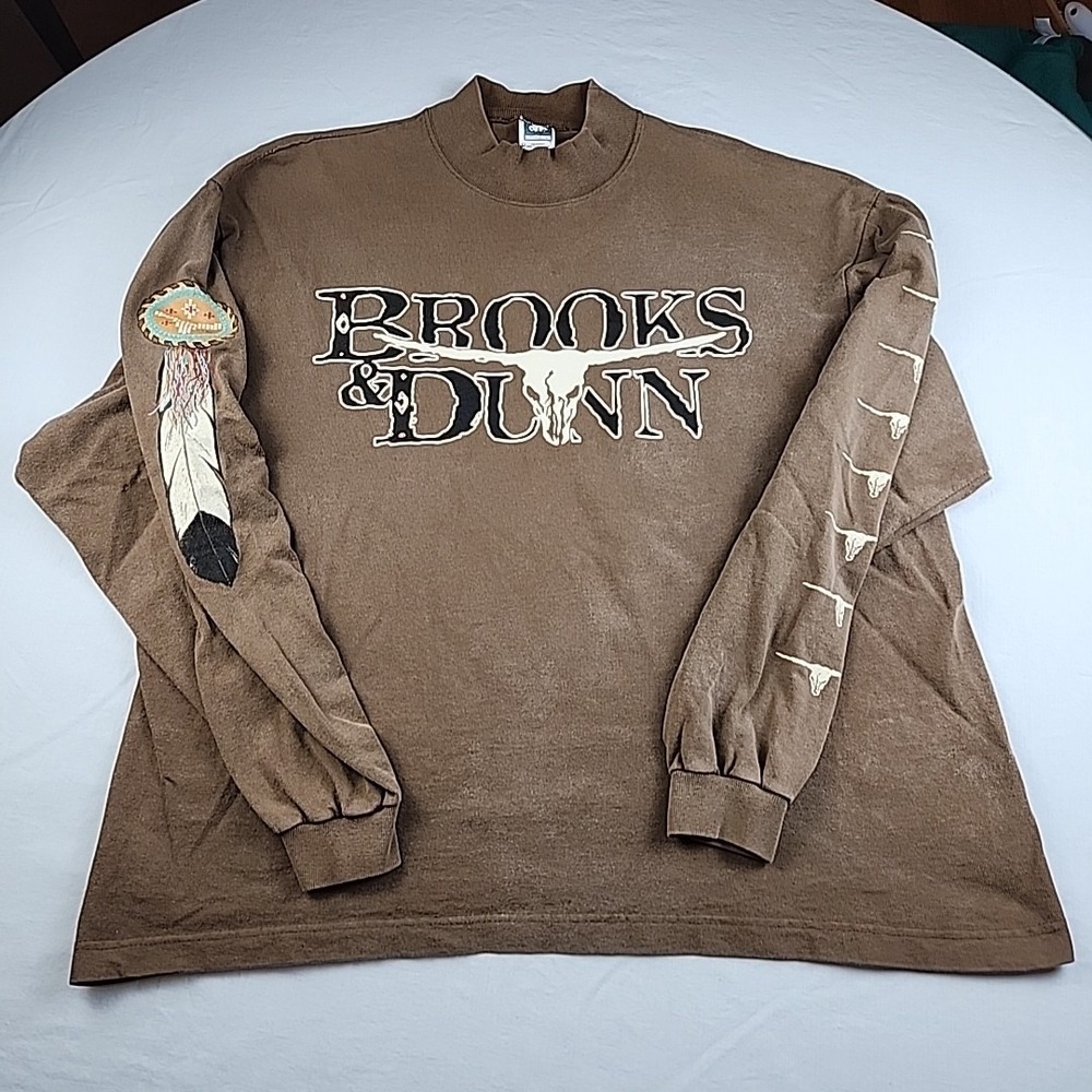 VTG Brooks & Dunn Long Sleeve Size XL Concert Shirt Double Sided Aztec Sleeve